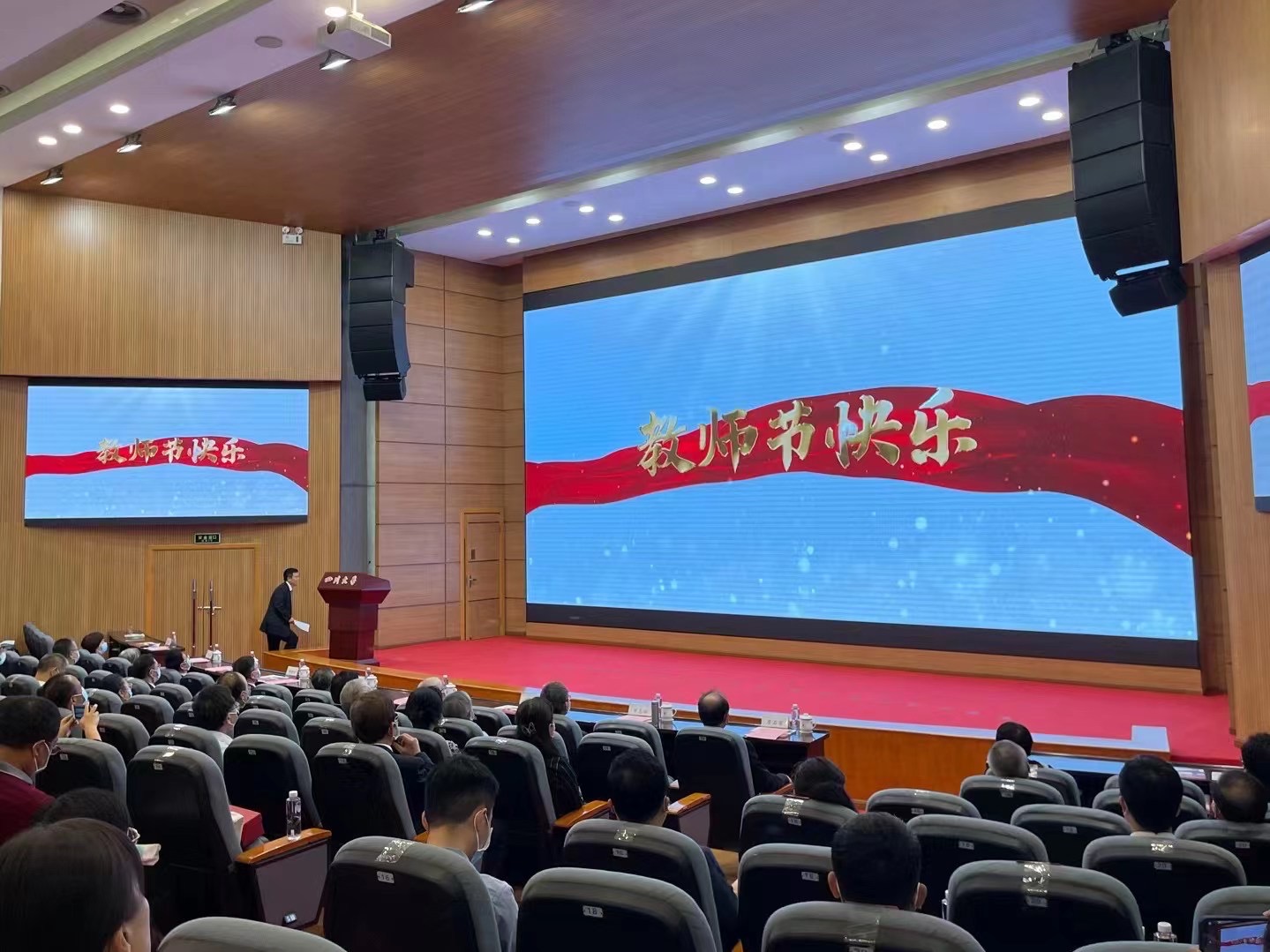 d3c2e70aa703c8c8f3434215038453a d3c2e70aa703c8c8f3434215038453a